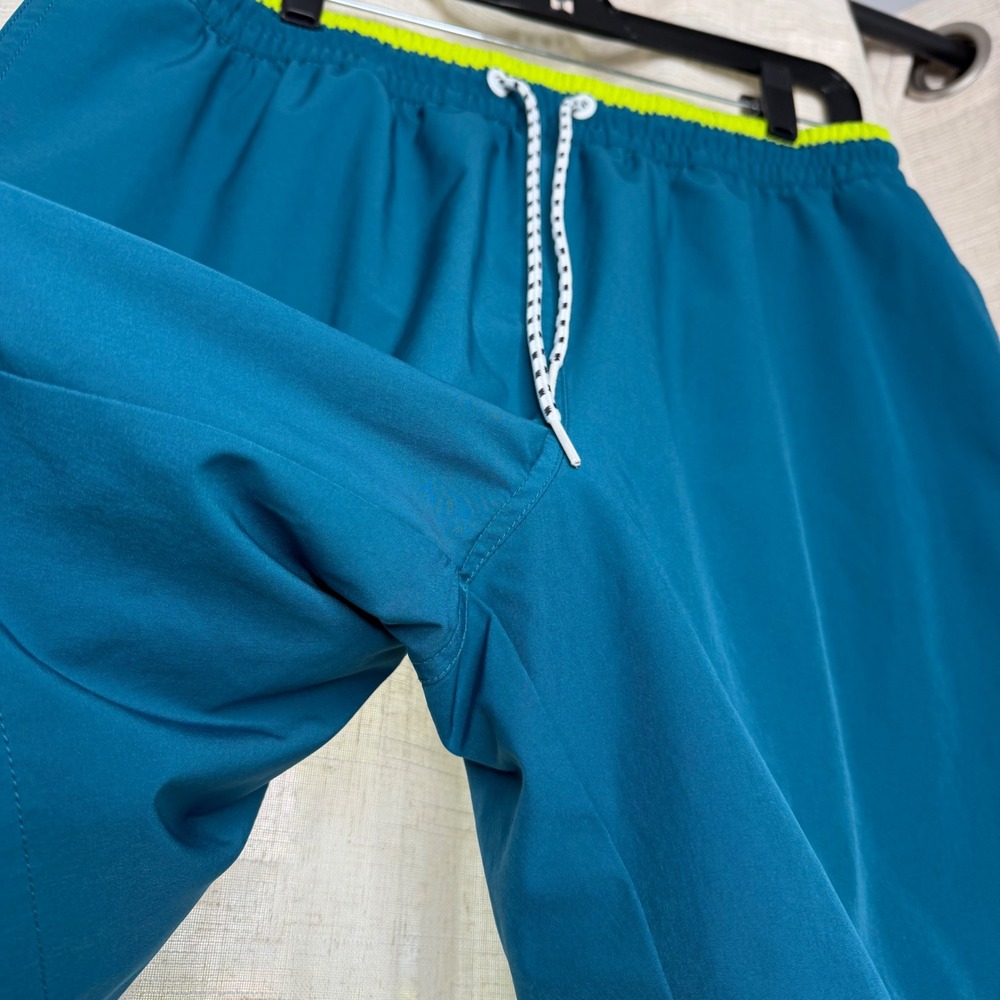 Chubbies Classic Swim Trunks Compression Liner Teal Blue Mens XL 7" Inseam - Picture 4 of 9